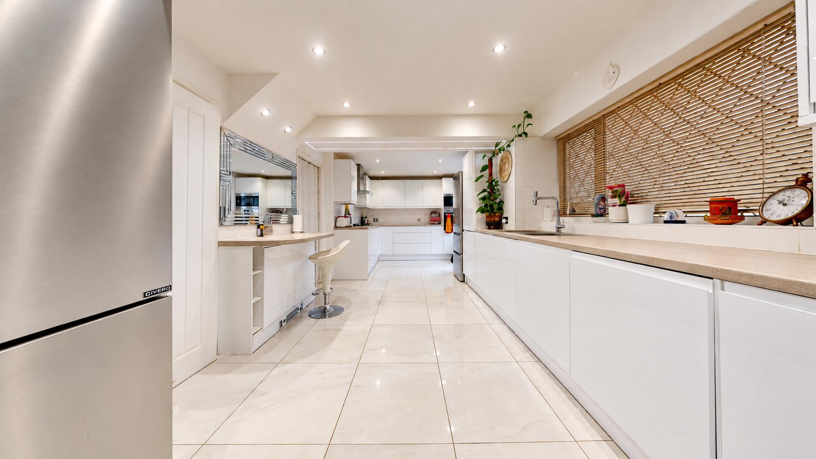 Sutherland Grove, Bletchley, Milton Keynes